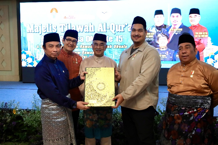 Menpora Dito Tutup Majelis Tilawah DMDI Ke-15, Ajak Pemuda Bangun Peradaban Islam